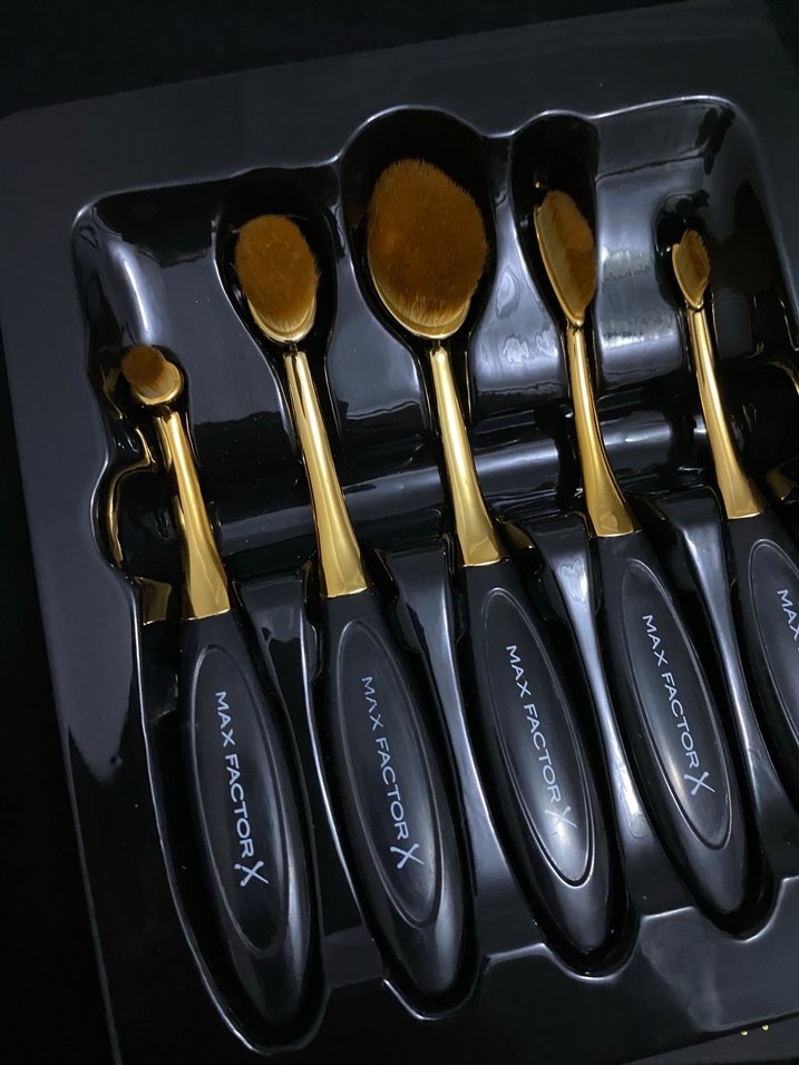Max Factor Kaşık Makyaj Fırça Seti Altın Renk - Görsel 3