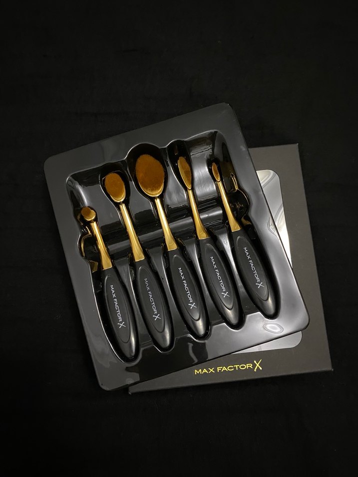 Max Factor Kaşık Makyaj Fırça Seti Altın Renk - Görsel 2