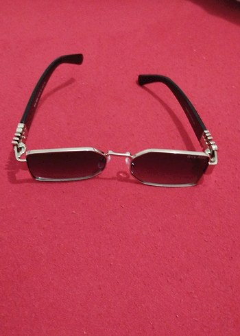 Kemer Detaylı Klasik Kadın Güneş Gözlüğü - Görsel 2