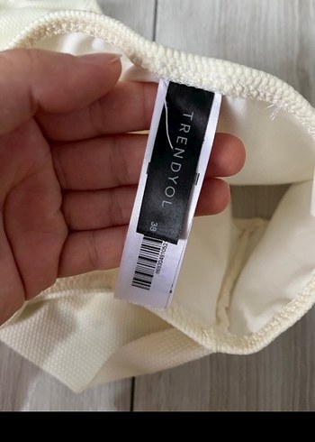 Beyaz Strappy Bikini Takımı - Görsel 3