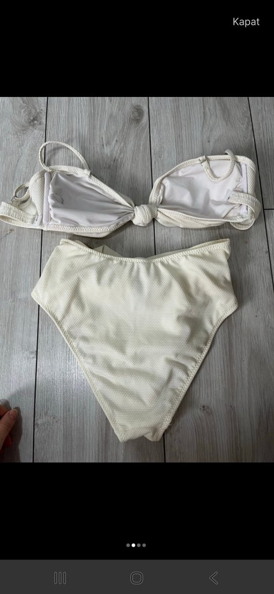 Beyaz Strappy Bikini Takımı - Görsel 2
