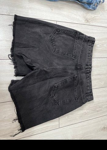 Kadın Mini Kot Şortlar - Rahat ve Şık - Görsel 5