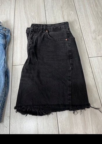 Kadın Mini Kot Şortlar - Rahat ve Şık - Görsel 4