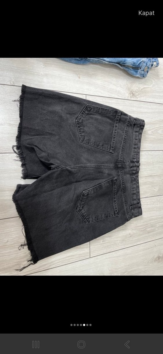 Kadın Mini Kot Şortlar - Rahat ve Şık - Görsel 5