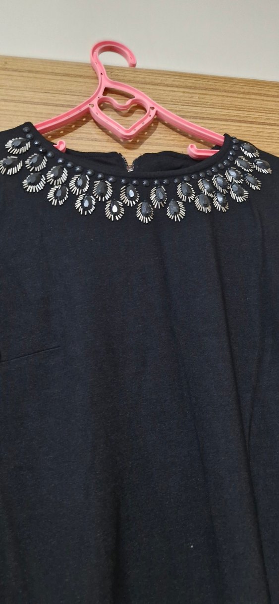 Yarım kollu siyah Midi Elbise - Görsel 2