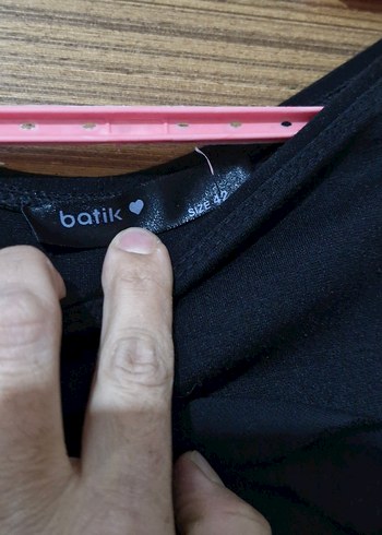 Siyah Renkli Önü Fırfırlı tunik - Görsel 2