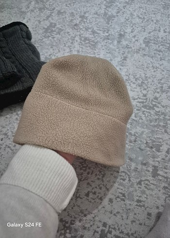 Renkli Nakışlı Örgü Çocuk Bere - Görsel 13