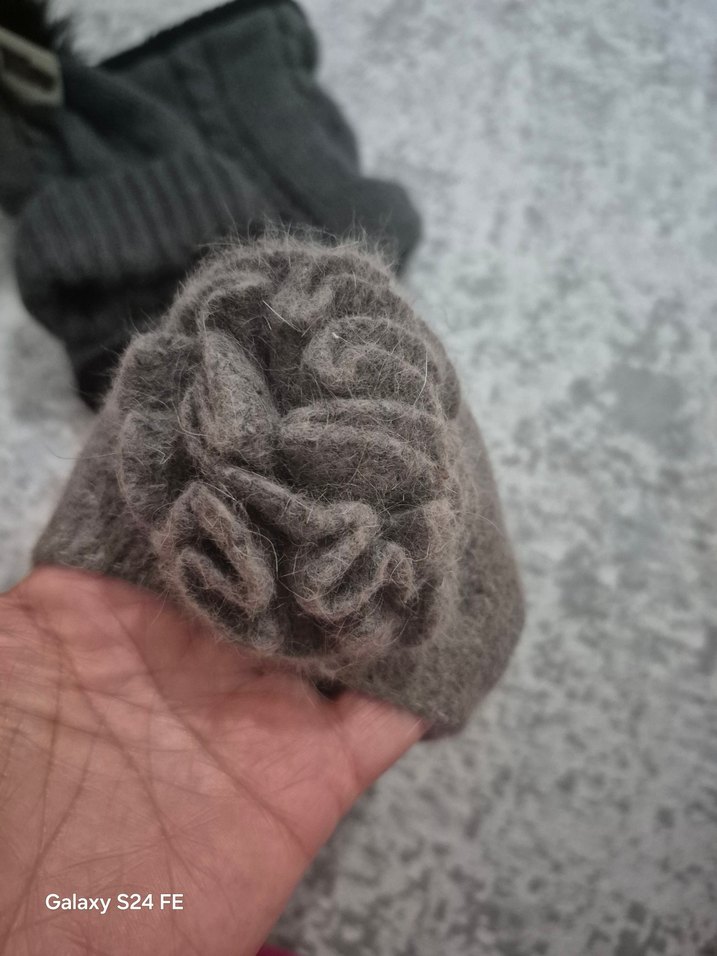 Kadın Gri Örgü Yün Bere - Görsel 4