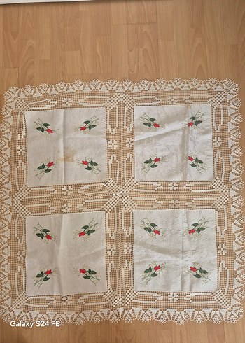 İşlemeli Beyaz Masa Örtüsü fiskos - Görsel 3