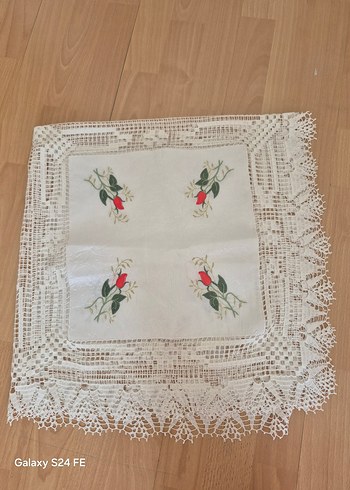 İşlemeli Beyaz Masa Örtüsü fiskos - Görsel 8