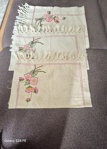 Pembe Nakışlı Pastel Masa Örtüsü el dokuma - Görsel 9