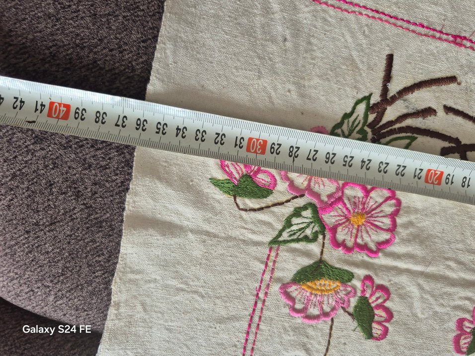 Pembe Nakışlı Pastel Masa Örtüsü el dokuma - Görsel 4