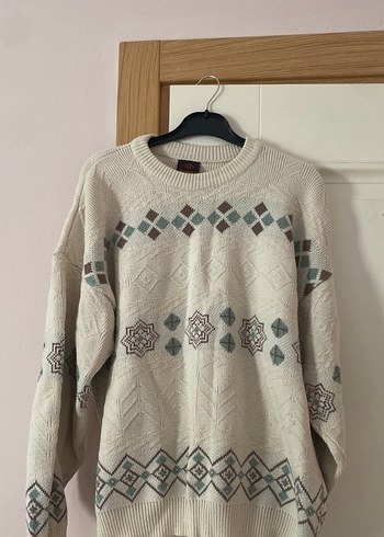 Bohem Tarzı Beyaz Örgü Kadın Kazak - Görsel 2