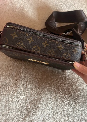 Kahverengi Louis Vuitton Deri Kadın Çantası - Görsel 2