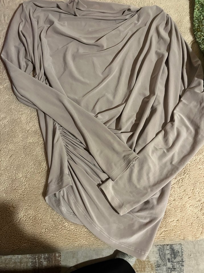 Kadın dik  yaka omuz ve bel büzgülü uzun  Kollu  Bluz - Görsel 3