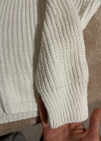 Düğmeli Beyaz Triko Kadın Hırka - Görsel 3