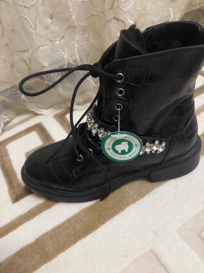 Siyah Yılan Desenli Deri Gotik Bot - Görsel 4