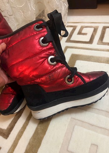 Kırmızı kar botu - Görsel 5