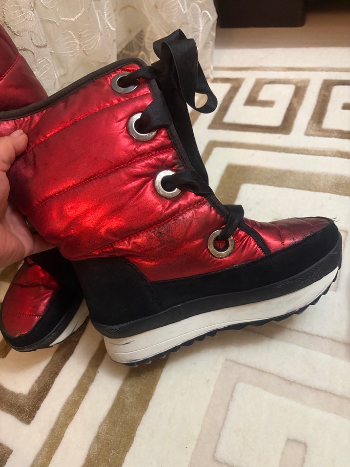 Kırmızı kar botu - Görsel 5