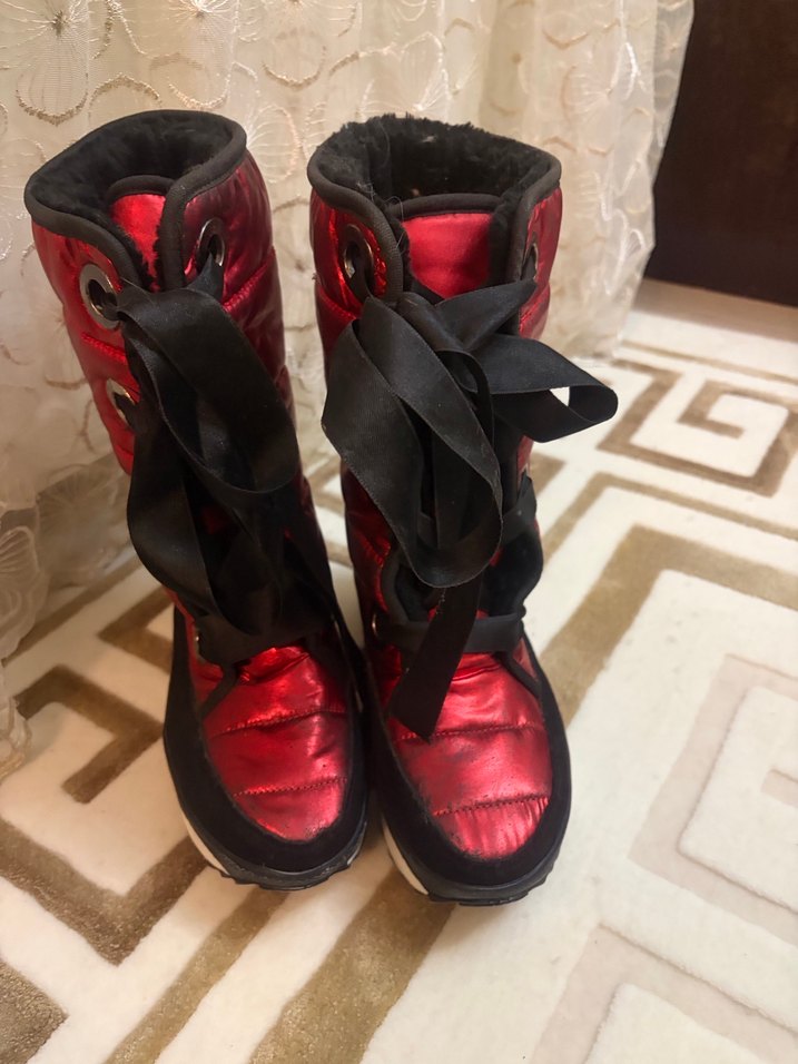 Kırmızı kar botu - Görsel 2