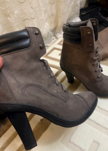 Kahverengi Süet Kadın Dolgu Topuk Bot - Görsel 2