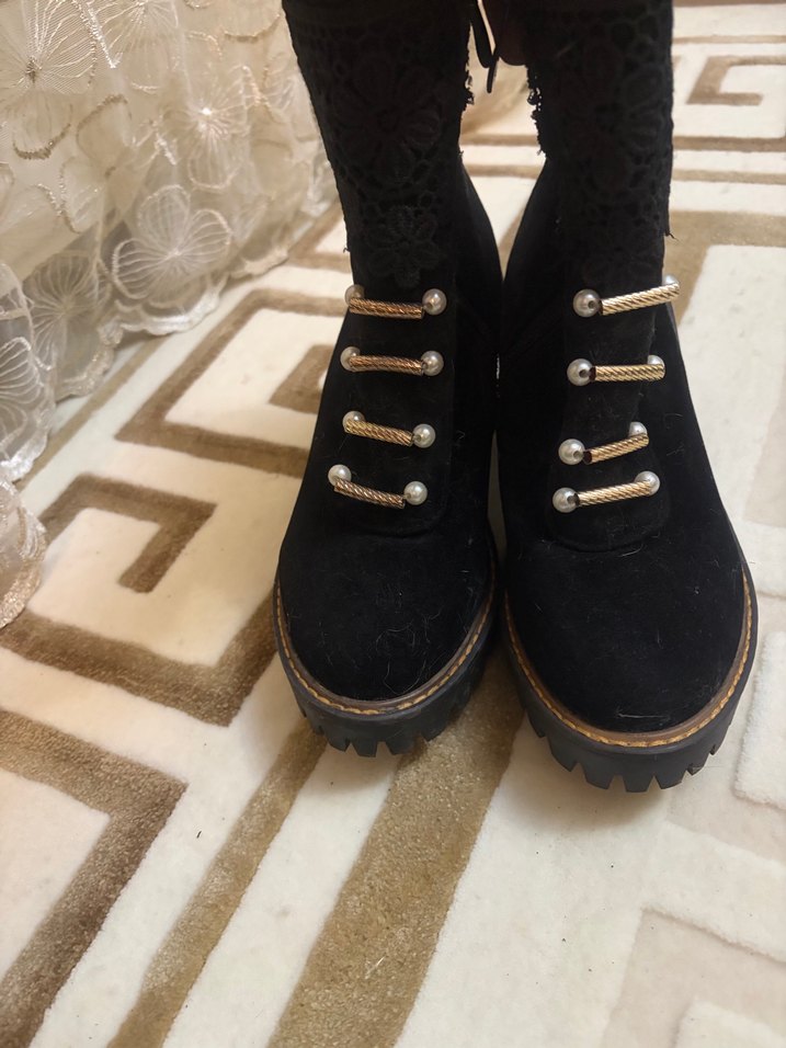 Siyah Dantel Detaylı Süet Kadın Bot - Görsel 3