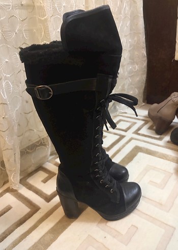 Siyah Yüksek Topuklu Süet Çizme - Görsel 2