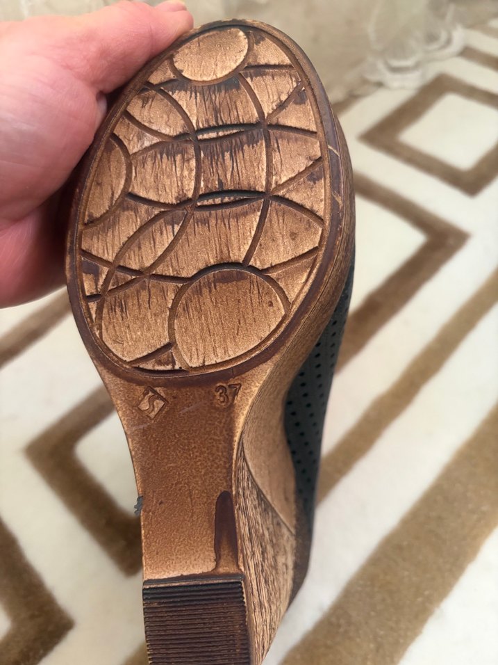 Deri Siyah Kadın Dolgu Topuklu terlik - Görsel 3