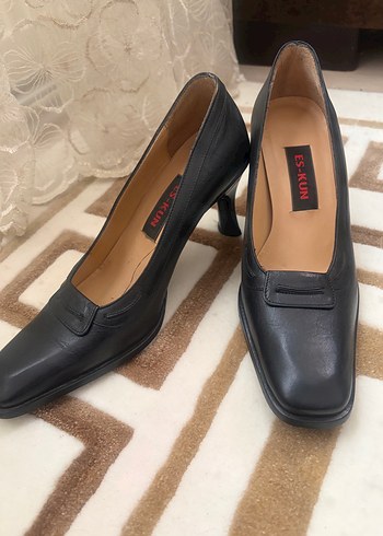 Klasik Siyah Stiletto Topuklu Kadın Ayakkabı - Görsel 2