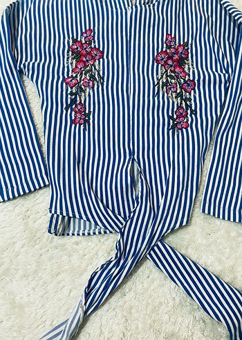 Mavi Nakışlı Uzun Kollu Kadın Gömlek - Görsel 3