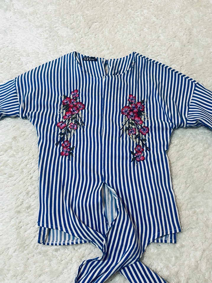 Mavi Nakışlı Uzun Kollu Kadın Gömlek - Görsel 2