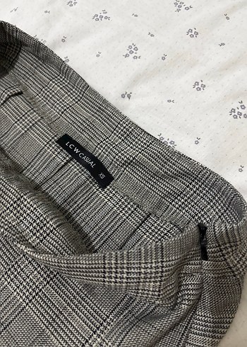 Gri Ekose Mini Etek - Görsel 3