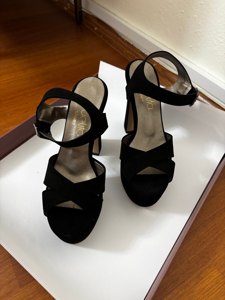 Siyah Platform Topuklu Kadın Ayakkabı - Görsel 3