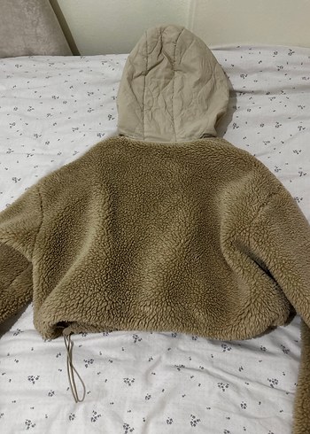 Pull and Bear Crop Polarlı Mont - Görsel 5