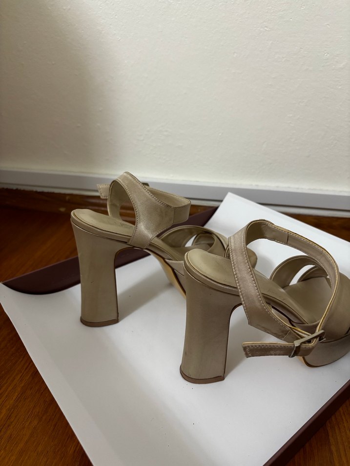 Bej Altın Rengi Platform Topuklu Kadın Ayakkabı - Görsel 5
