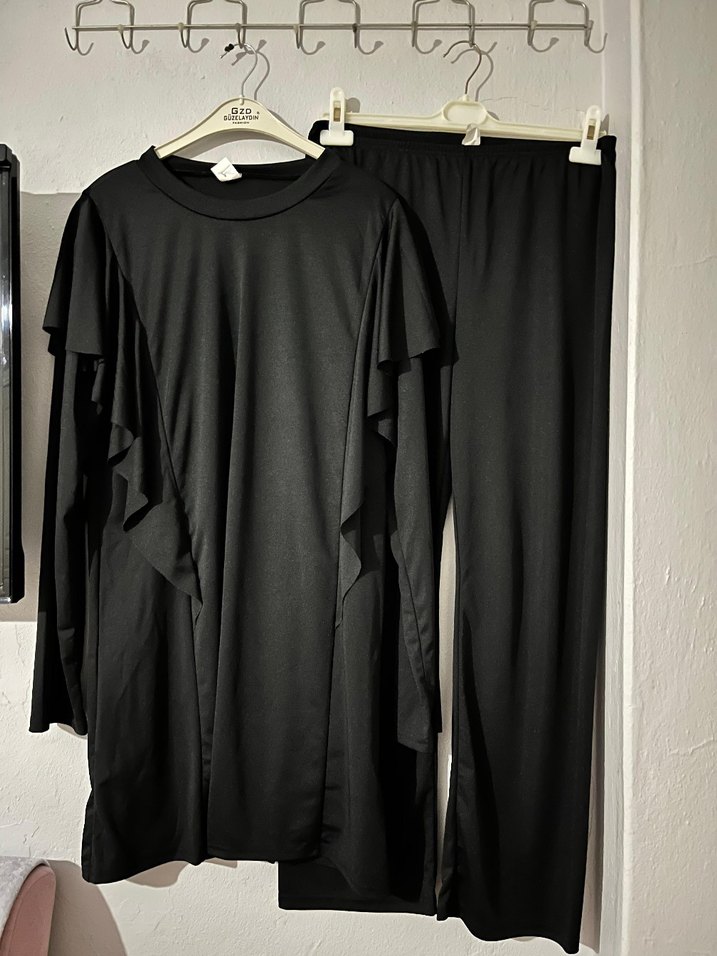 Siyah Uzun Kollu Salaş Kadın Mayo - Görsel 3