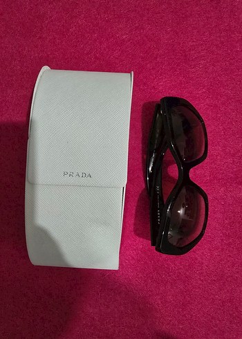 ORJİNAL PRADA BAYAN GÜNEŞ GÖZLÜĞÜ - Görsel 3