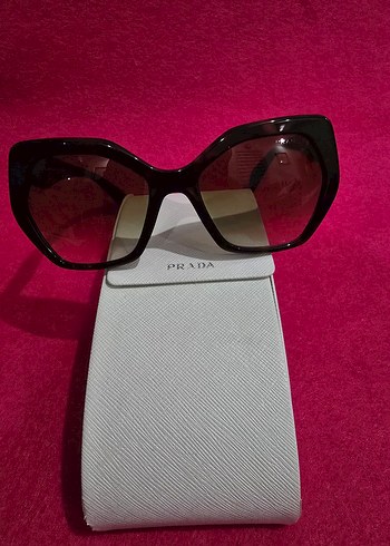 ORJİNAL PRADA BAYAN GÜNEŞ GÖZLÜĞÜ - Görsel 4