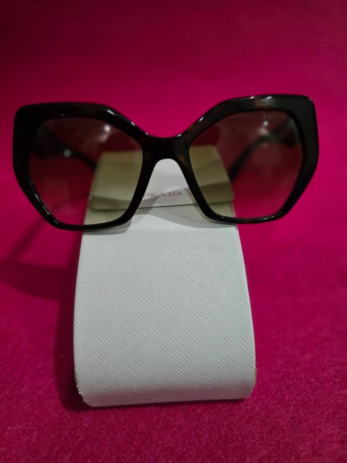 ORJİNAL PRADA BAYAN GÜNEŞ GÖZLÜĞÜ - Görsel 2