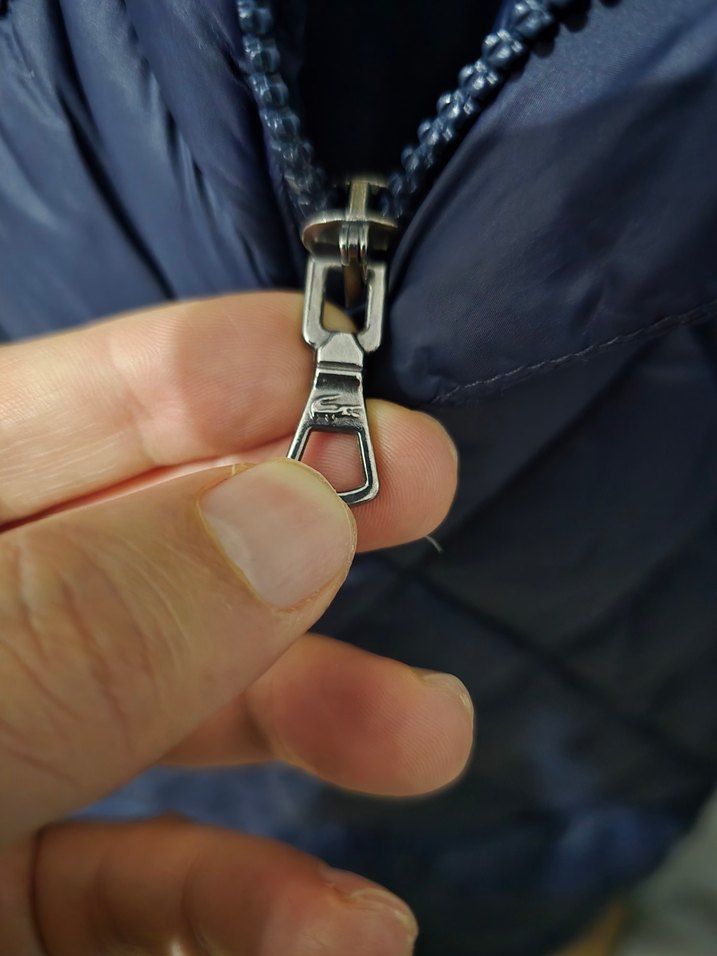 ORJİNAL LACOSTE ERKEK SPOR YELEK - Görsel 4