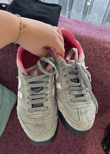 New Balance kadın spor ayakkabı - Görsel 3