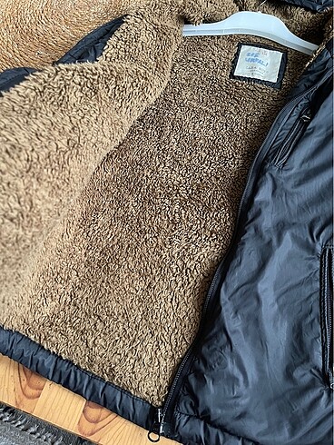 Polarlı yağmurluk mont - Görsel 3