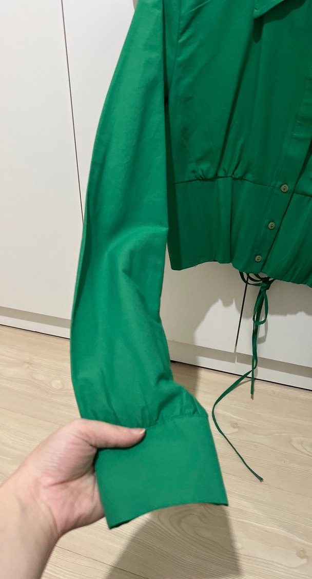 Düğmeli Yeşil Uzun Kollu Kadın Gömlek - Görsel 3