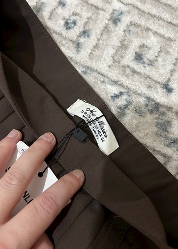 Kahverengi Beli kemerli Pileli Uzun Etek asimetrik kesim - Görsel 4