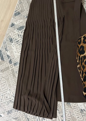 Kahverengi Beli kemerli Pileli Uzun Etek asimetrik kesim - Görsel 6