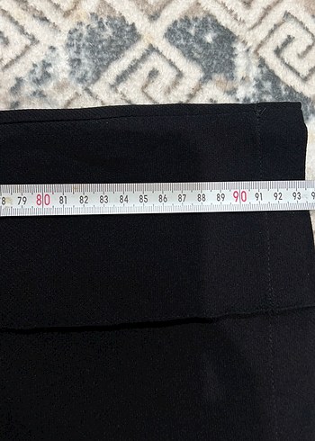 Siyah Kadın Midi Kumaş Pantolon - Görsel 4