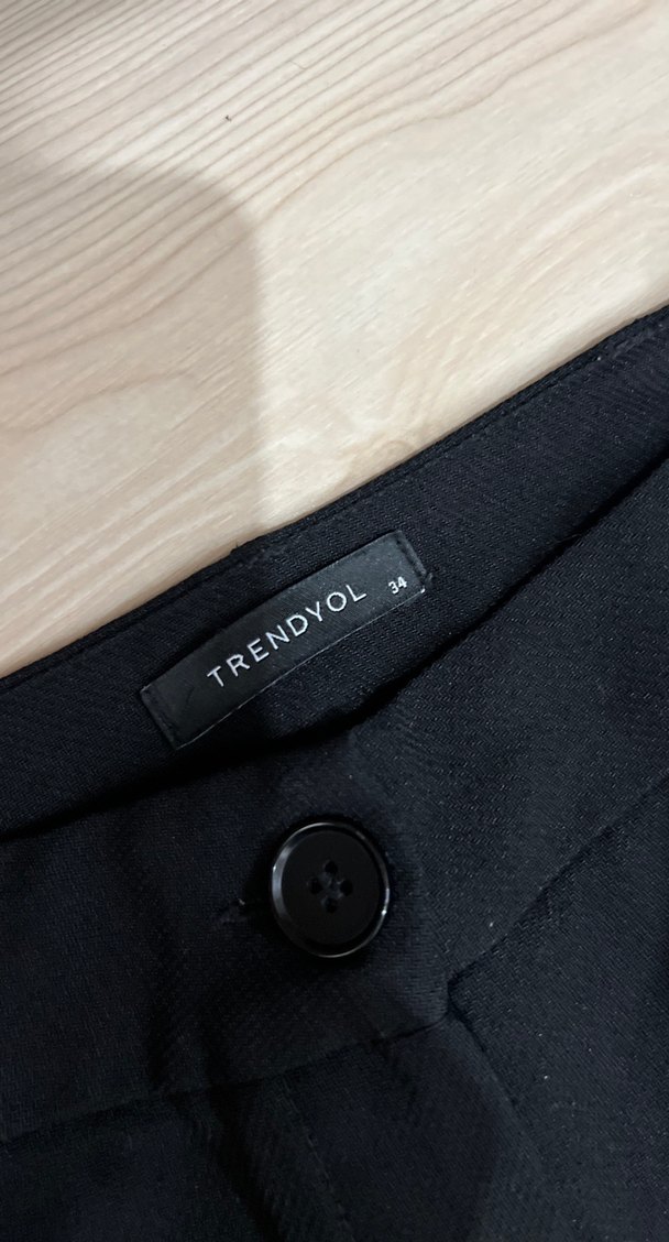 Siyah Kadın Midi Kumaş Pantolon - Görsel 5