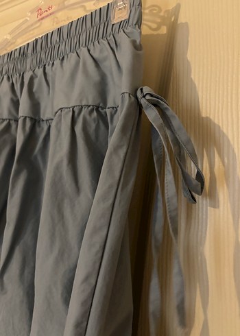 Gri Kemerli Kadın Asya Esintili Bermuda Şort - Görsel 3