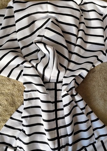 Uzun Zebra Desenli Kadın Sabahlık - Görsel 3