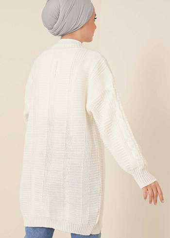 Düğmeli Beyaz Midi Triko Hırka - Görsel 3